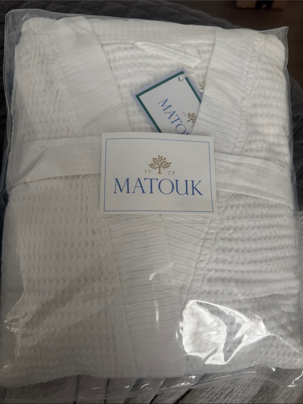 Matouk White Waffle Kimono-Style Robe